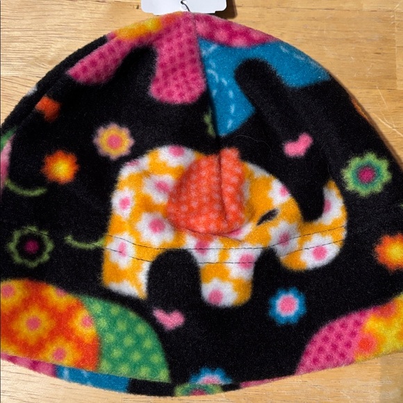 Turtle Fur fleece winter hat elephant, kids age 3 to 6 cute - Picture 4 of 4
